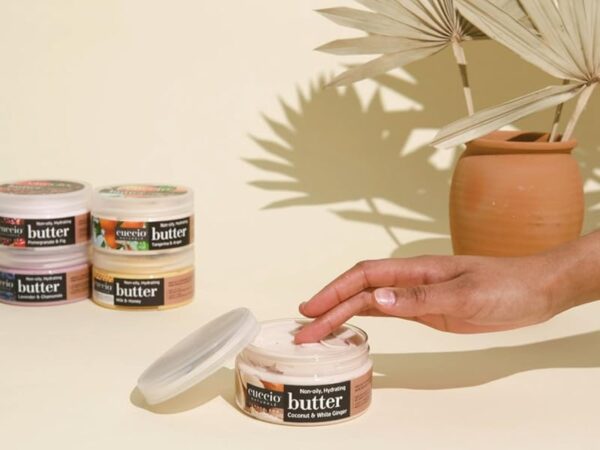 Butter citrico y moras silvestres113g - Cuccio Naturale Crema ultrahidratante, renovadora, suavizante y perfumada. Hidratación profunda para la reparación de la piel seca. Ingredientes naturales. (copia) - Image 2